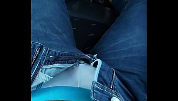 No ônibus pra maringá, pau duro só queria uma bunda pra foder