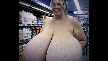 Peitos grandes no shopping dia especial parte dois